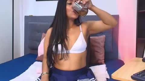 Fernandabrown s online show from 06/12/26, 12:26