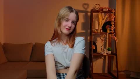 Snapshot of fernandafurfey chatting on 03/22/26, 01:09 Rachel online show from 03/22/26, 01:09