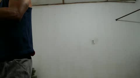 Snapshot of fernandez_latinblack chatting on 12/18/24, 02:21 fernandez_latinblack online show from 12/18/24, 02:21