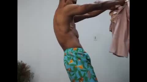 Snapshot of fernandez_latinblack chatting on 01/15/25, 01:02 fernandez_latinblack online show from 01/15/25, 01:02