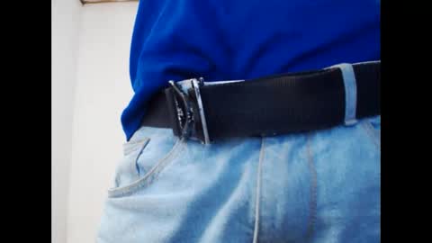 Snapshot of fernandez_latinblack chatting on 01/21/25, 05:38 fernandez_latinblack online show from 01/21/25, 05:38