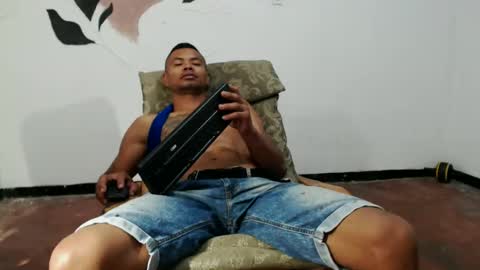 Snapshot of fernandez_latinblack chatting on 02/12/25, 02:56 fernandez_latinblack online show from 02/12/25, 02:56