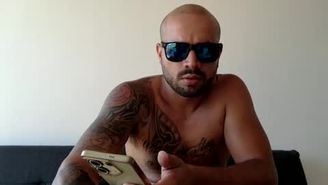 Snapshot of ferpaisa2024 chatting on 12/02/24, 06:54 insta ferxx1210 Fercho online show from 12/02/24, 06:54