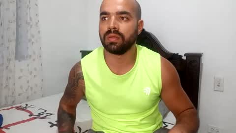 Snapshot of ferpaisa2024 chatting on 01/22/25, 11:21 insta ferxx1210 Fercho online show from 01/22/25, 11:21