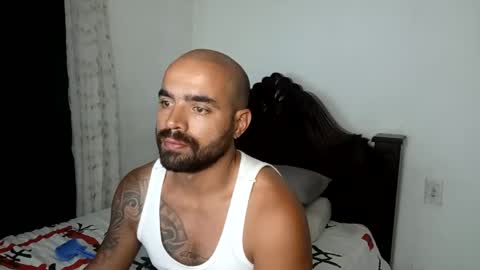 Snapshot of ferpaisa2024 chatting on 01/24/25, 02:07 insta ferxx1210 Fercho online show from 01/24/25, 02:07