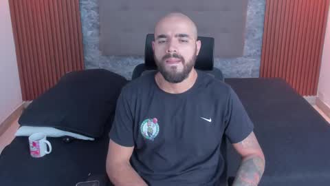 Snapshot of ferpaisa2024 chatting on 10/29/25, 03:20 insta ferxx1210 Fercho online show from 10/29/25, 03:20