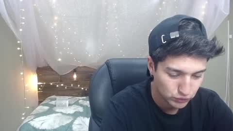 FER PHOENIX online show from 01/19/25, 03:39