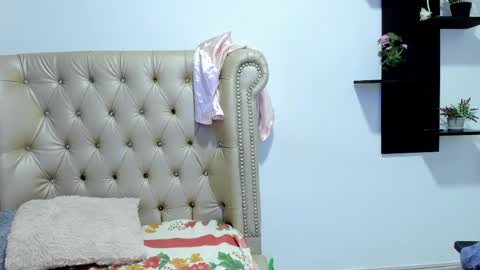 Marcela online show from 02/25/25, 12:47