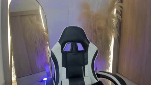 Snapshot of ferx2003 chatting on 01/07/26, 01:08 Fer online show from 01/07/26, 01:08