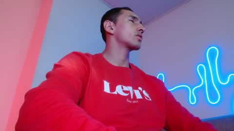 Snapshot of festbody1 chatting on 01/17/25, 01:13 Festbody1 online show from 01/17/25, 01:13