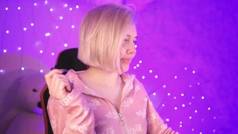 Rey online show from 12/13/24, 03:11