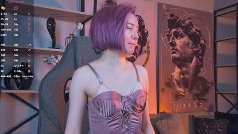 Rey online show from 10/26/25, 02:01