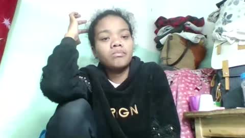 fetranialdy online show from 09/24/25, 05:00