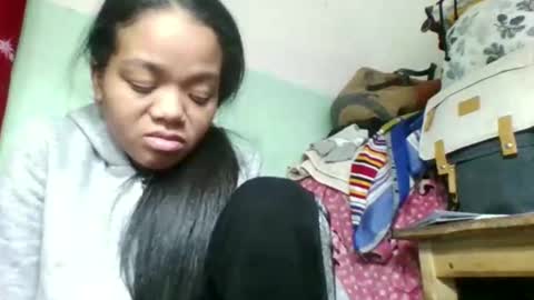 fetranialdy online show from 10/09/25, 05:49