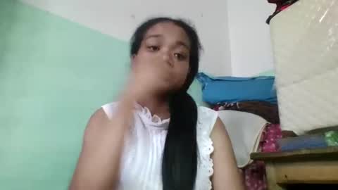 fetranialdy online show from 11/03/25, 04:58