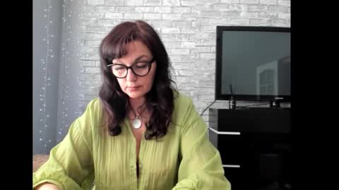 Milana online show from 02/06/26, 06:29