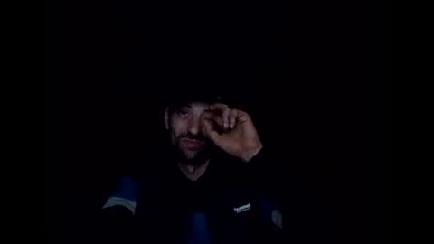 Snapshot of fffjj021 chatting on 02/03/26, 02:53 Raised in 90s online show from 02/03/26, 02:53