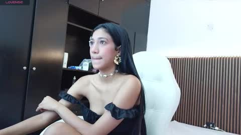 Snapshot of ffreyja_ chatting on 02/09/26, 05:17 Freyja online show from 02/09/26, 05:17