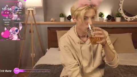 Thomas online show from 09/14/25, 07:57