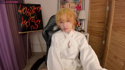 Snapshot of fiamoory chatting on 01/20/25, 01:50 fiamoory online show from 01/20/25, 01:50