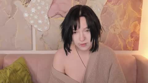 fiamoory online show from 12/18/25, 07:14