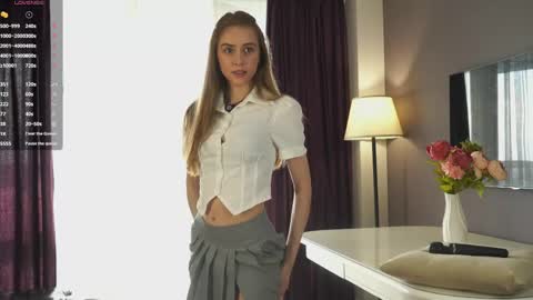 Snapshot of fideliastagnitto chatting on 05/17/26, 03:04 Hello there im Isabela3 online show from 05/17/26, 03:04