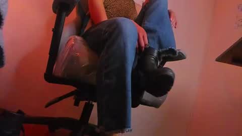   online show from 01/16/25, 03:13