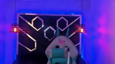   online show from 01/26/25, 03:36