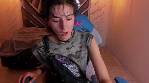   online show from 02/23/25, 12:16