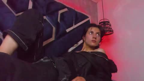   online show from 03/01/25, 05:49