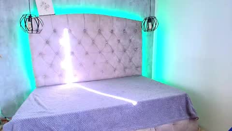   online show from 11/12/25, 11:54