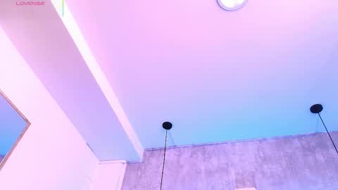   online show from 11/23/25, 12:27