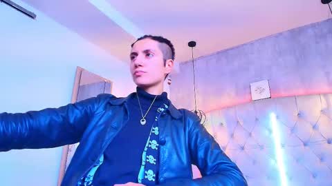   online show from 12/20/25, 12:12