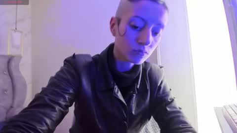   online show from 05/02/26, 08:03