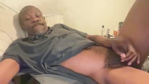 Snapshot of fifi772421 chatting on 03/22/26, 10:18 bihungdaddyinthebayarea online show from 03/22/26, 10:18