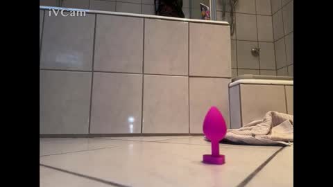 Snapshot of fighter996 chatting on 02/13/25, 06:41 Fighter996 online show from 02/13/25, 06:41