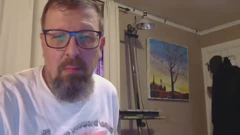 Snapshot of figuredraw chatting on 06/17/26, 11:49 figuredraw online show from 06/17/26, 11:49