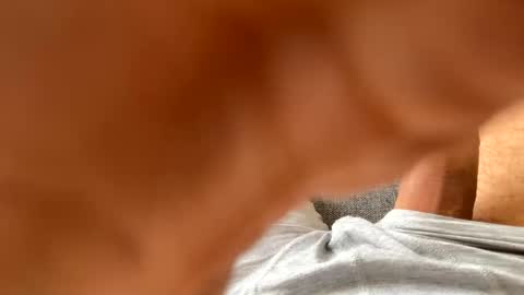 Snapshot of fiksok chatting on 04/02/26, 12:14 Fiksok online show from 04/02/26, 12:14