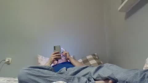 Snapshot of filipek757 chatting on 12/08/24, 09:41 filipek757 online show from 12/08/24, 09:41