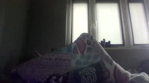 Snapshot of filipek757 chatting on 10/16/25, 06:36 filipek757 online show from 10/16/25, 06:36