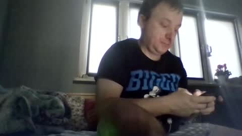 Snapshot of filipek757 chatting on 11/14/25, 08:46 filipek757 online show from 11/14/25, 08:46