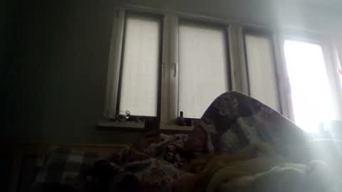 Snapshot of filipek757 chatting on 11/24/25, 08:25 filipek757 online show from 11/24/25, 08:25