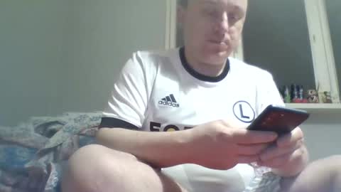 Snapshot of filipek757 chatting on 11/29/25, 10:57 filipek757 online show from 11/29/25, 10:57