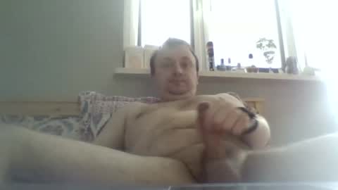 Snapshot of filipek757 chatting on 04/19/26, 10:36 filipek757 online show from 04/19/26, 10:36
