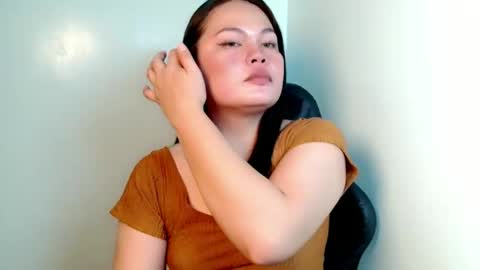 Snapshot of filipina_oh_carol chatting on 06/08/26, 02:01 miss carol online show from 06/08/26, 02:01