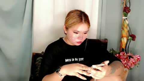 Snapshot of filipina_slutty69xxx chatting on 12/29/24, 01:28 Angela DONT FORGET TO FOLLOW AND GIVE ME APPRECIATION online show from 12/29/24, 01:28