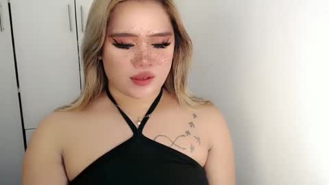 Snapshot of filipina_slutty69xxx chatting on 10/23/25, 01:27 Angela DONT FORGET TO FOLLOW AND GIVE ME APPRECIATION online show from 10/23/25, 01:27