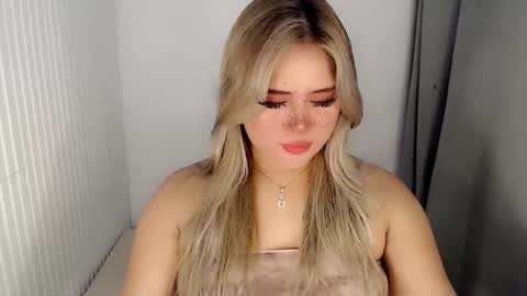 Snapshot of filipina_slutty69xxx chatting on 11/10/25, 04:00 Angela DONT FORGET TO FOLLOW AND GIVE ME APPRECIATION online show from 11/10/25, 04:00