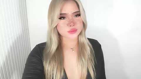 Snapshot of filipina_slutty69xxx chatting on 12/02/25, 04:51 Angela DONT FORGET TO FOLLOW AND GIVE ME APPRECIATION online show from 12/02/25, 04:51