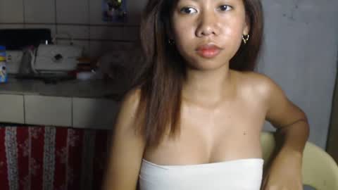 Snapshot of filipinawild_xx chatting on 01/10/25, 04:20 marife online show from 01/10/25, 04:20